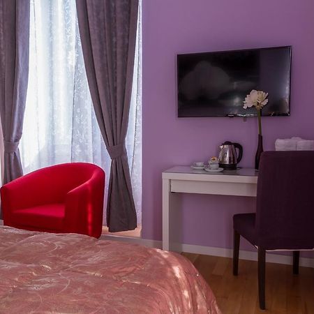 Bevilacqua Bed Roma Santa Croce Hotel Eksteriør billede