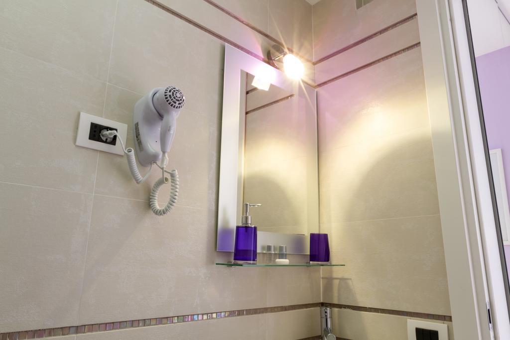 Bevilacqua Bed Roma Santa Croce Hotel Værelse billede