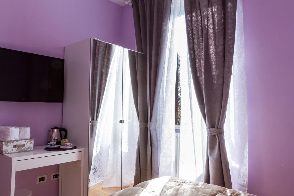 Bevilacqua Bed Roma Santa Croce Hotel Værelse billede