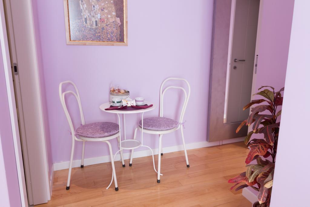 Bevilacqua Bed Roma Santa Croce Hotel Værelse billede