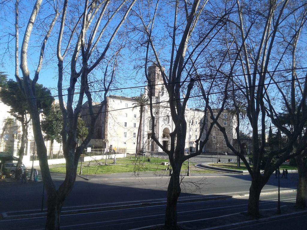 Bevilacqua Bed Roma Santa Croce Hotel Eksteriør billede