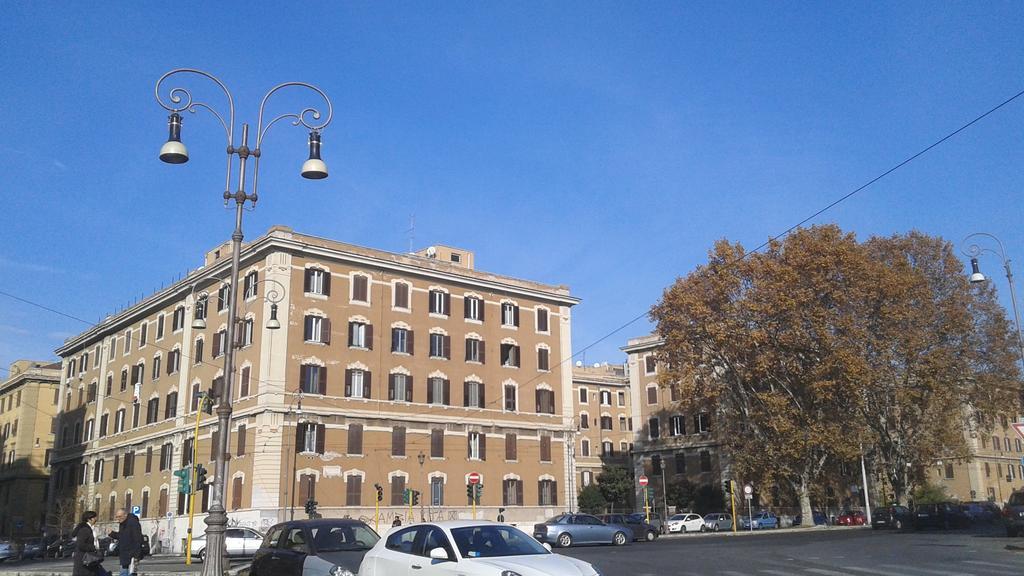 Bevilacqua Bed Roma Santa Croce Hotel Eksteriør billede